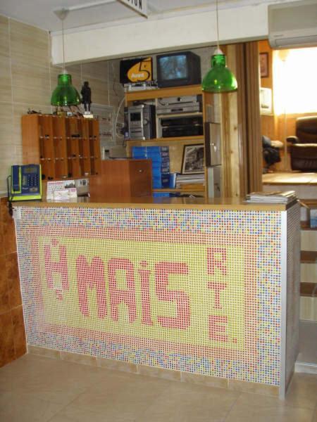 Hostal Mays Numancia de la Sagra Luaran gambar