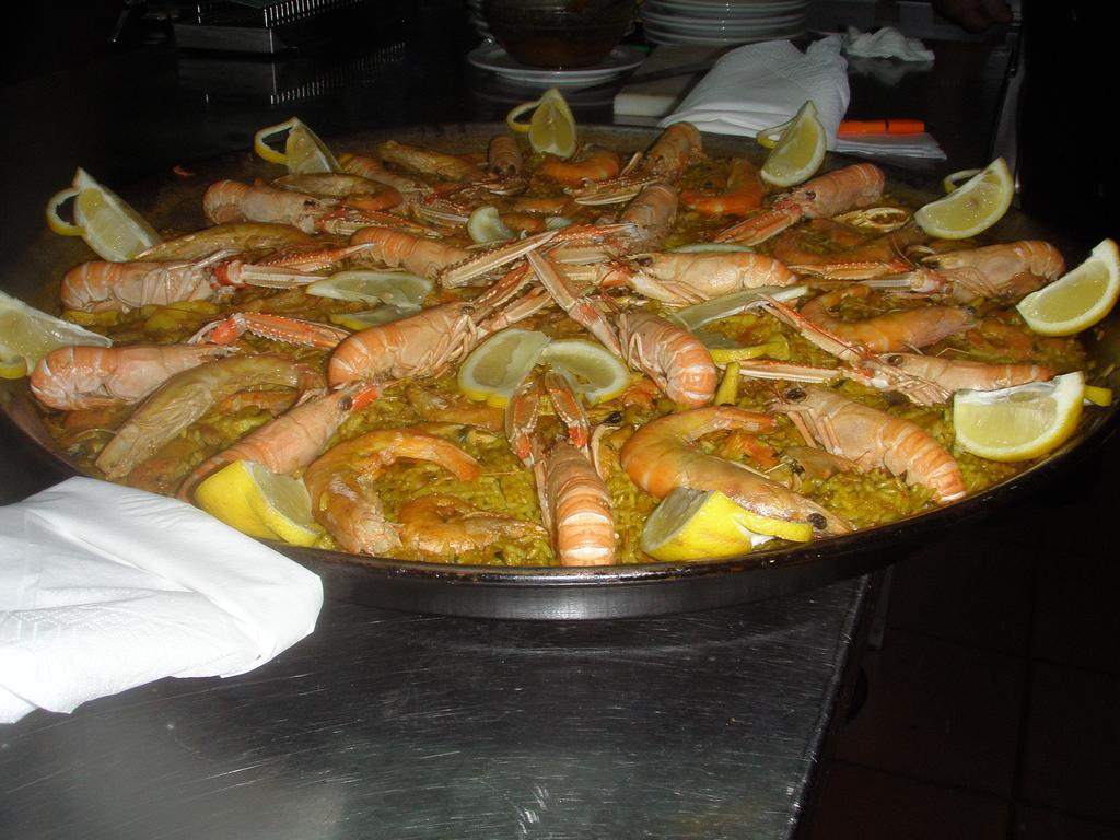 Hostal Mays Numancia de la Sagra Luaran gambar